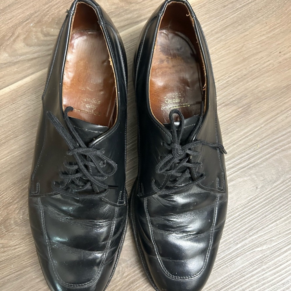 Men's Black Leather Dress Shoes